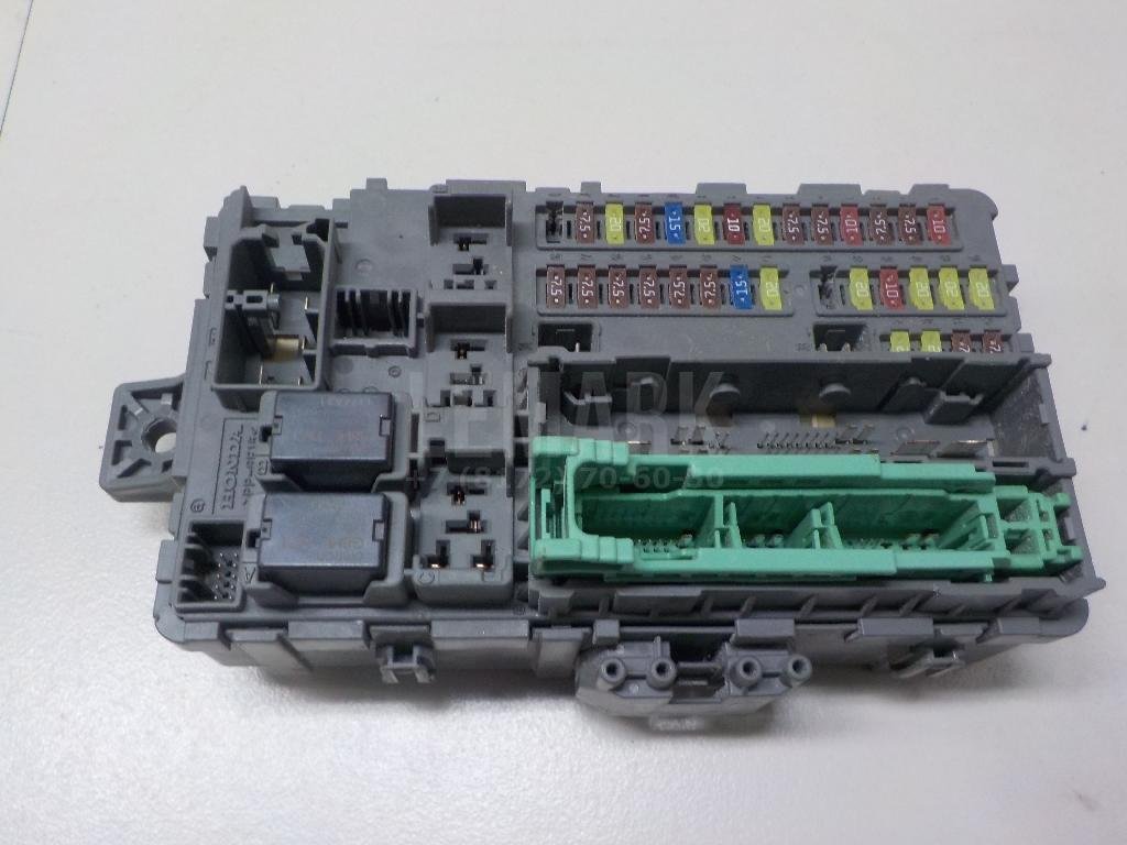 Блок предохранителей