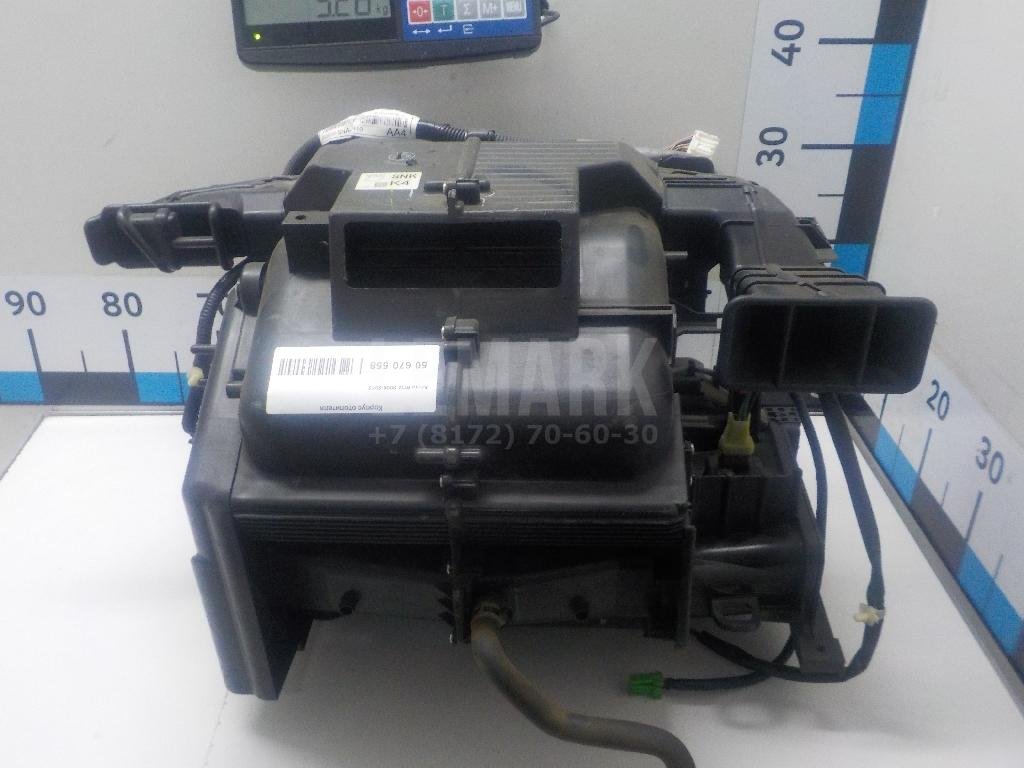 Корпус отопителя для  Audi A4 [B9] 2015