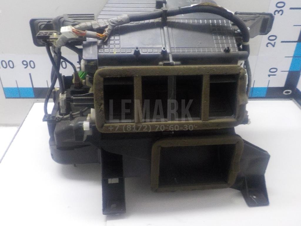 Корпус отопителя для  Audi A4 [B9] 2015