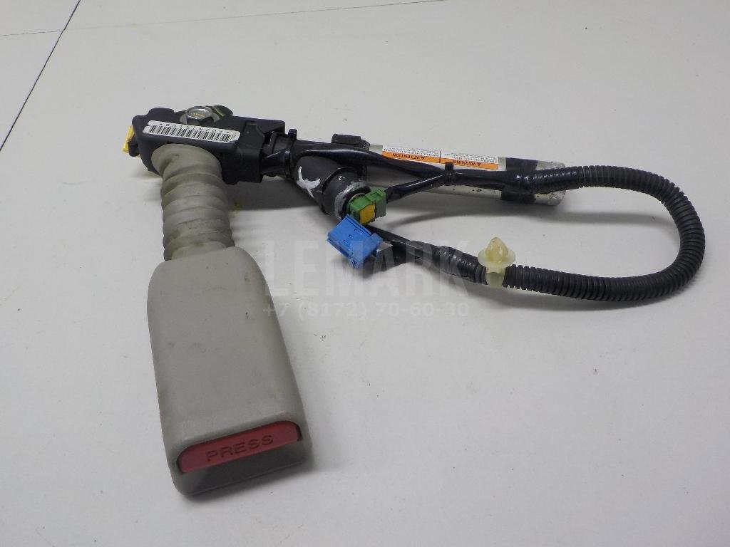 Ответная часть ремня безопасности