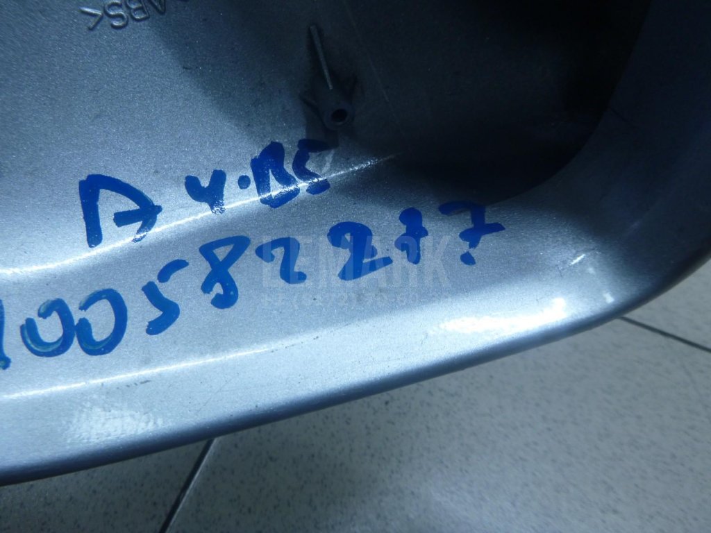 Крышка корпуса зеркала правого