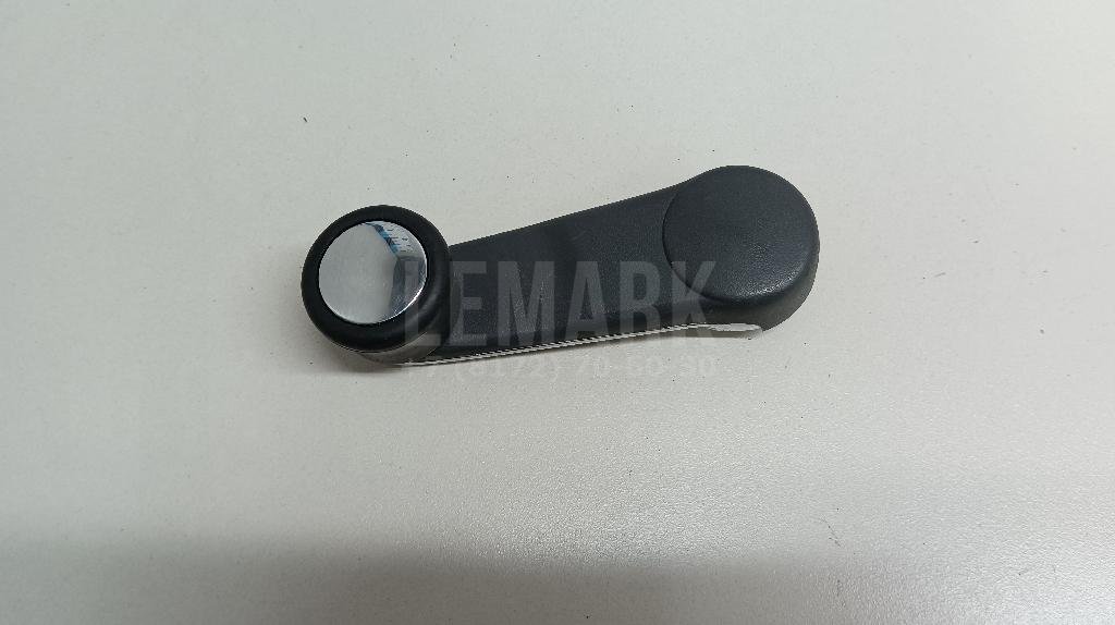 Ручка стеклоподъемника