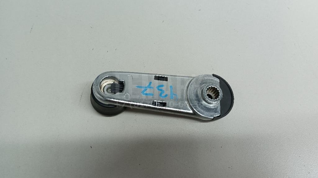 Ручка стеклоподъемника