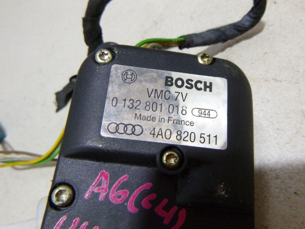 Моторчик заслонки отопителя