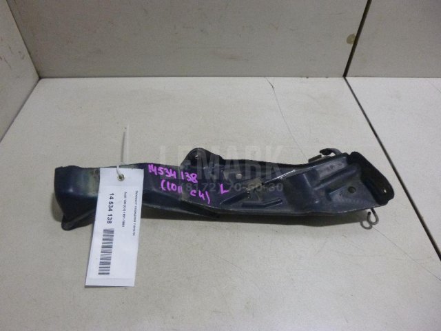 Кронштейн замка капота