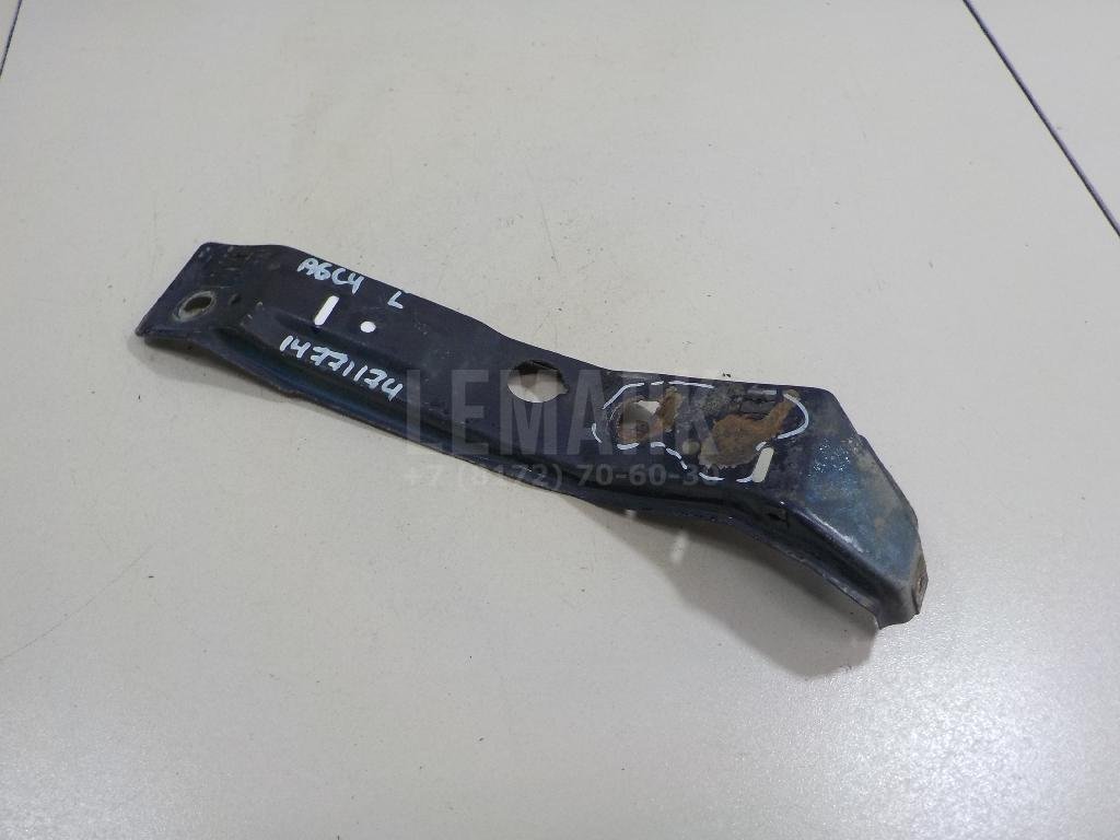 Кронштейн фар левый