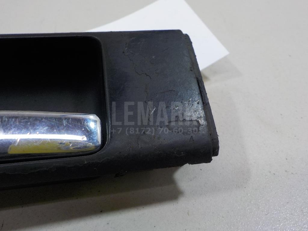 Ручка двери передней внутренняя левая