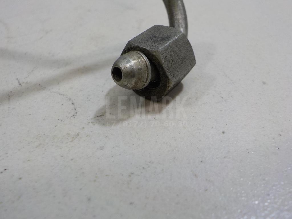 Трубка топливная