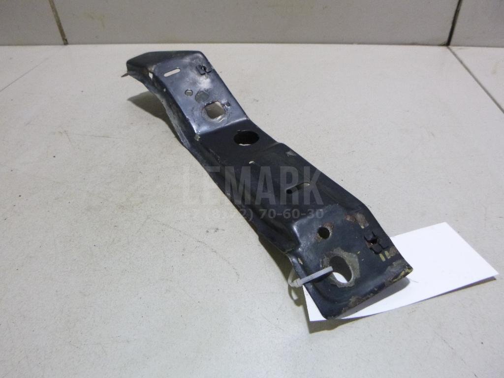 Кронштейн фар правый для  Audi A4 [B9] 2015