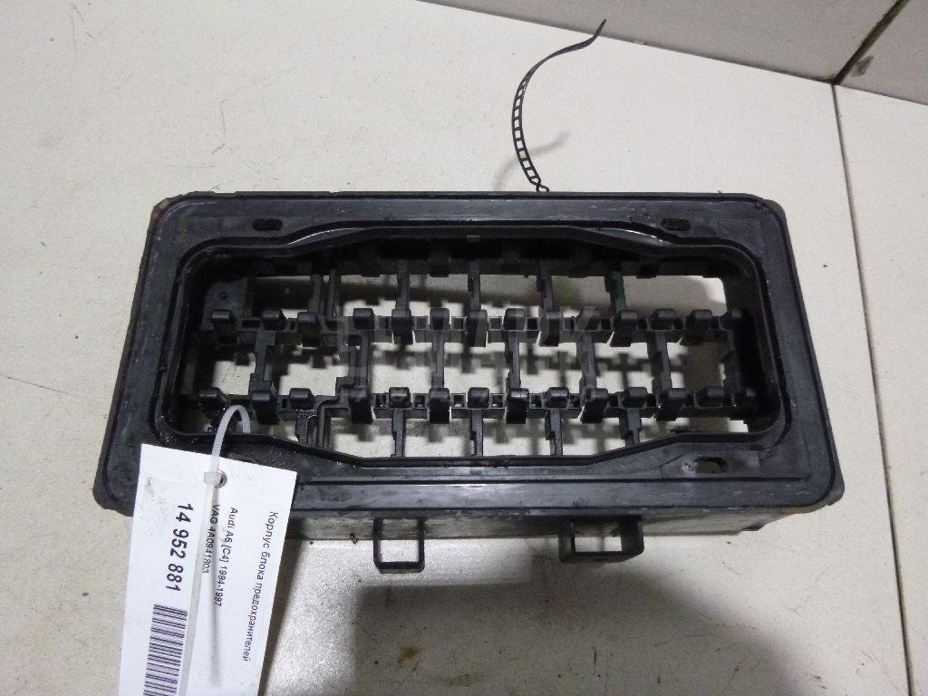 Корпус блока предохранителей