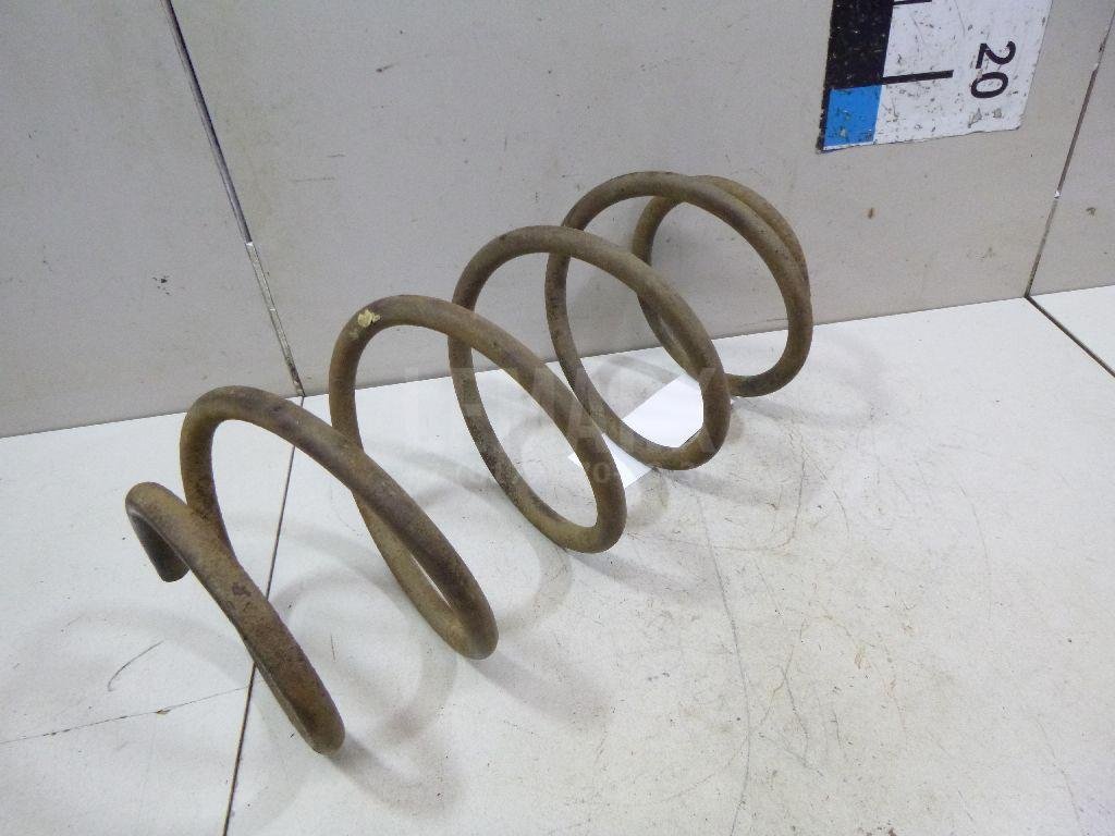 Пружина передняя