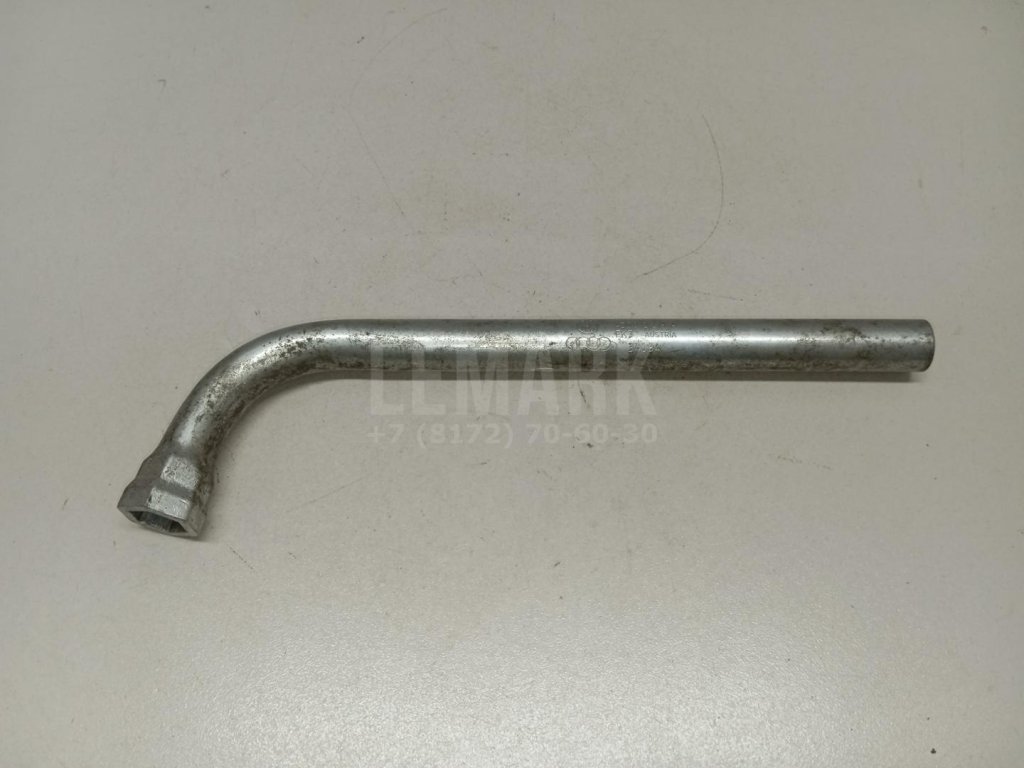 Ключ баллонный