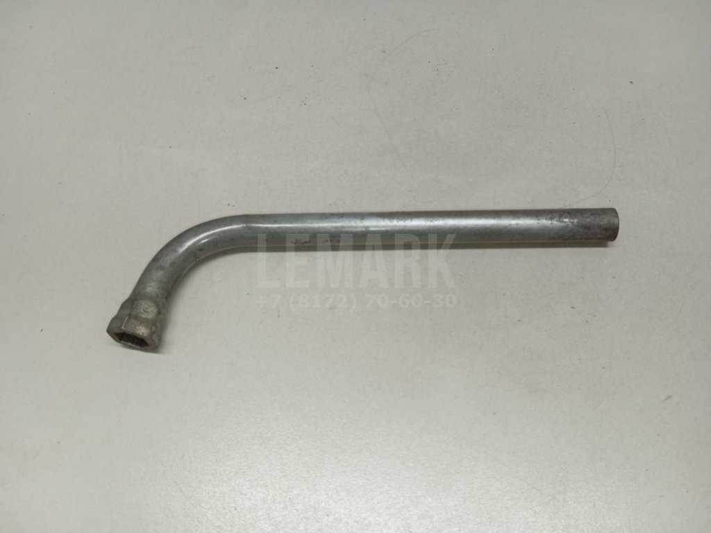 Ключ баллонный для  Audi A5/S5 (F5) 2017