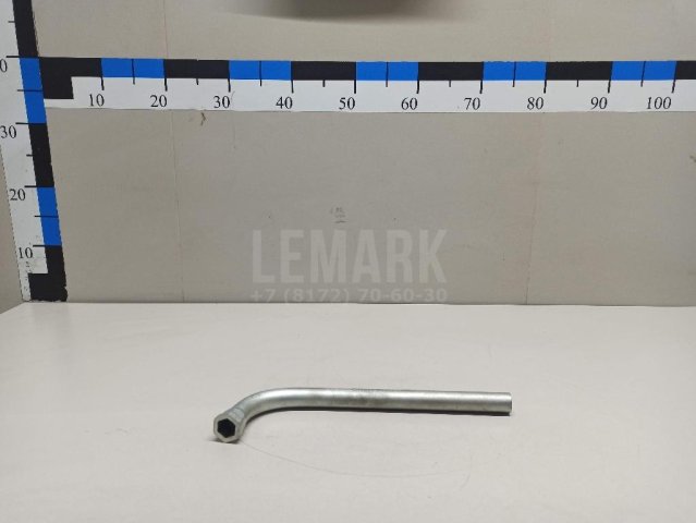 Ключ баллонный