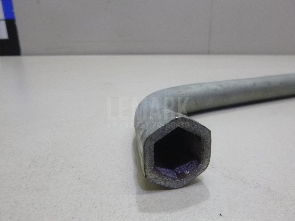 Ключ баллонный