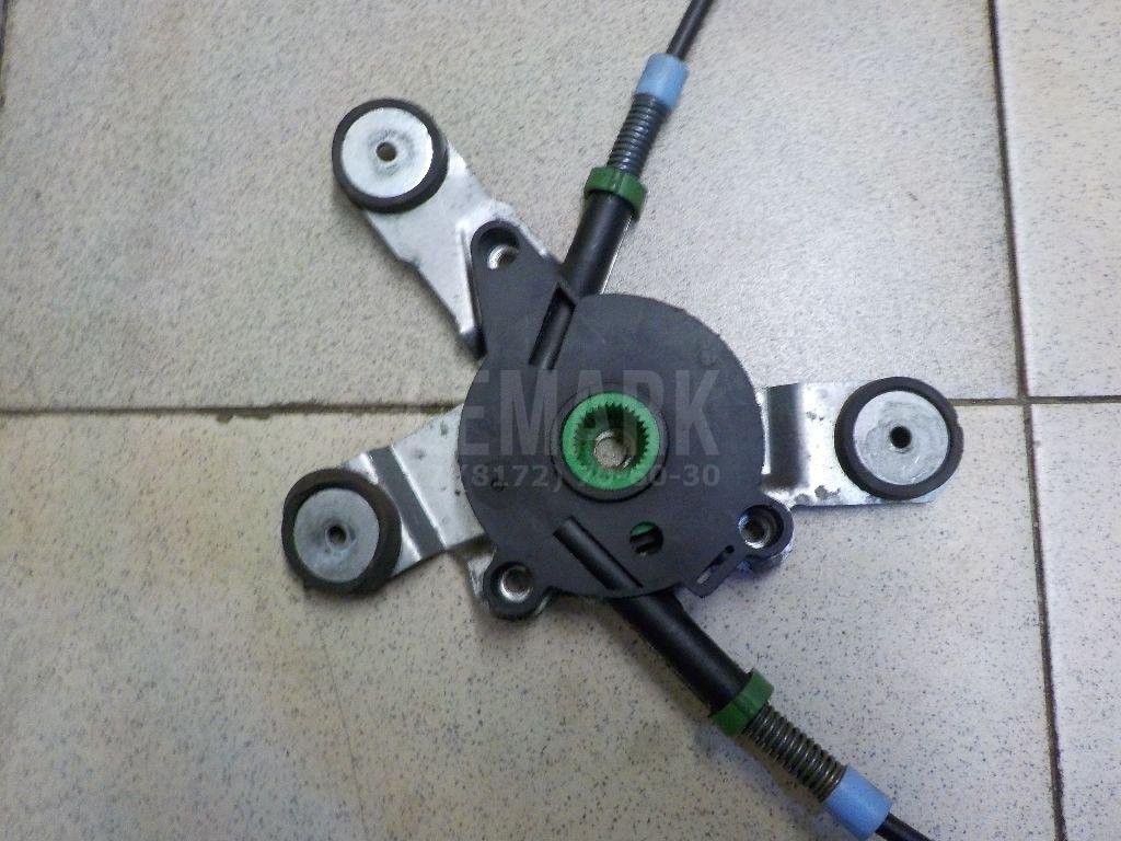 Стеклоподъемник электр. передний правый