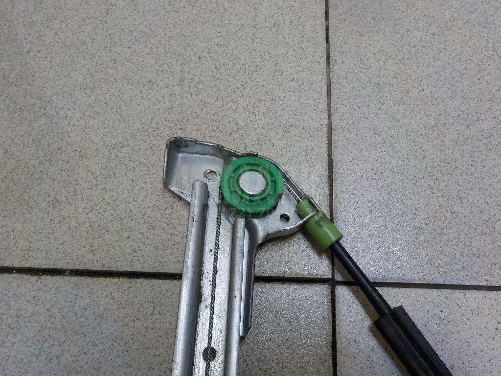 Стеклоподъемник электр. передний правый