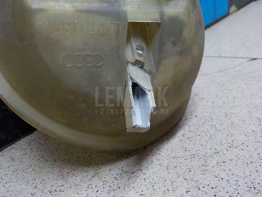 Бачок главного тормозного цилиндра