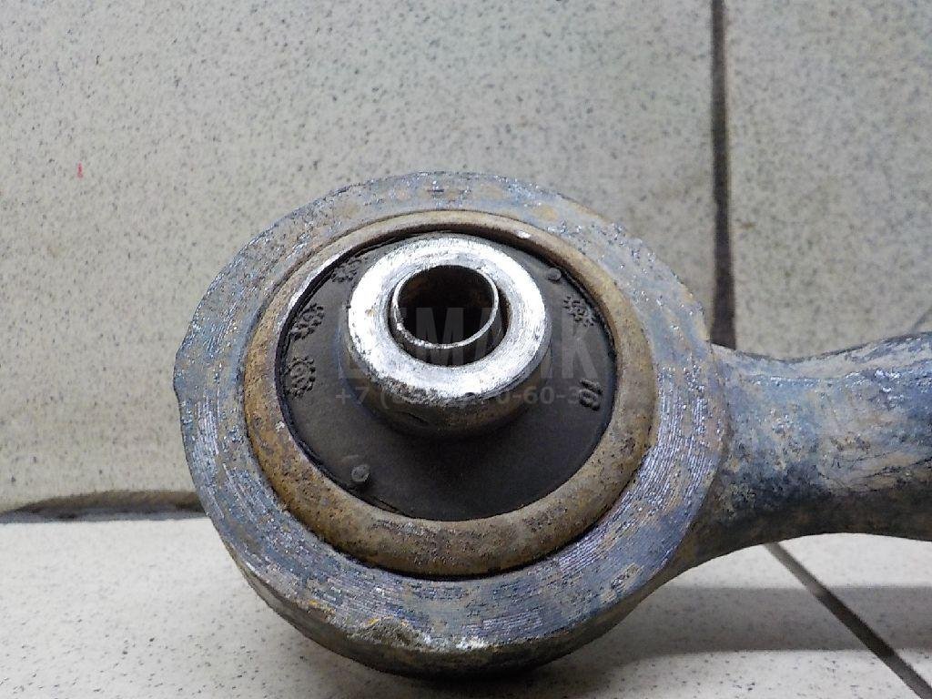 Рычаг передний правый