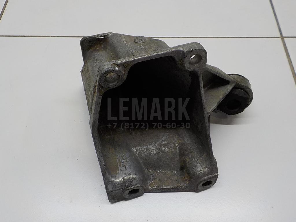 Кронштейн КПП правый для  Acura MDX 2007-2013