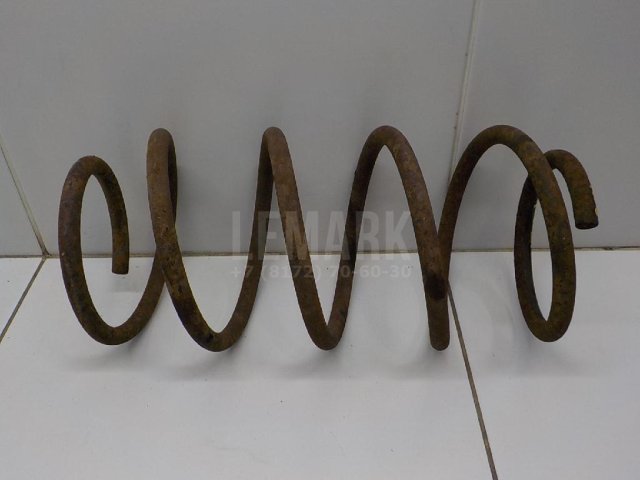 Пружина передняя