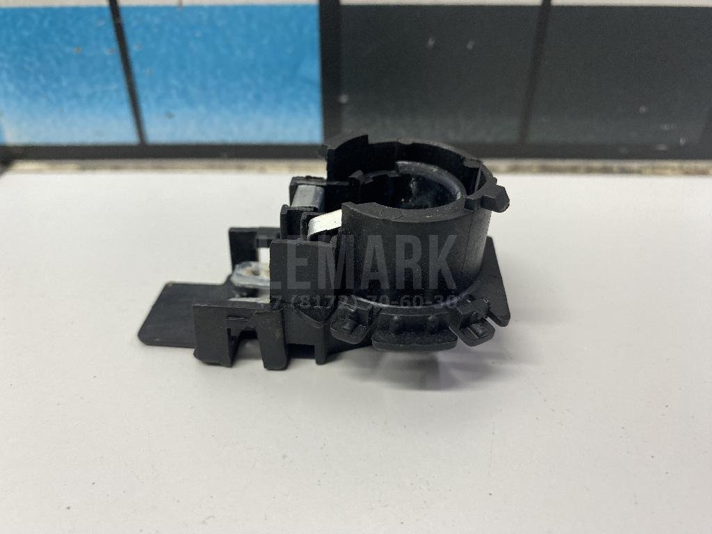 Патрон лампы