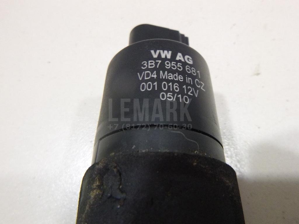 Насос омывателя фар