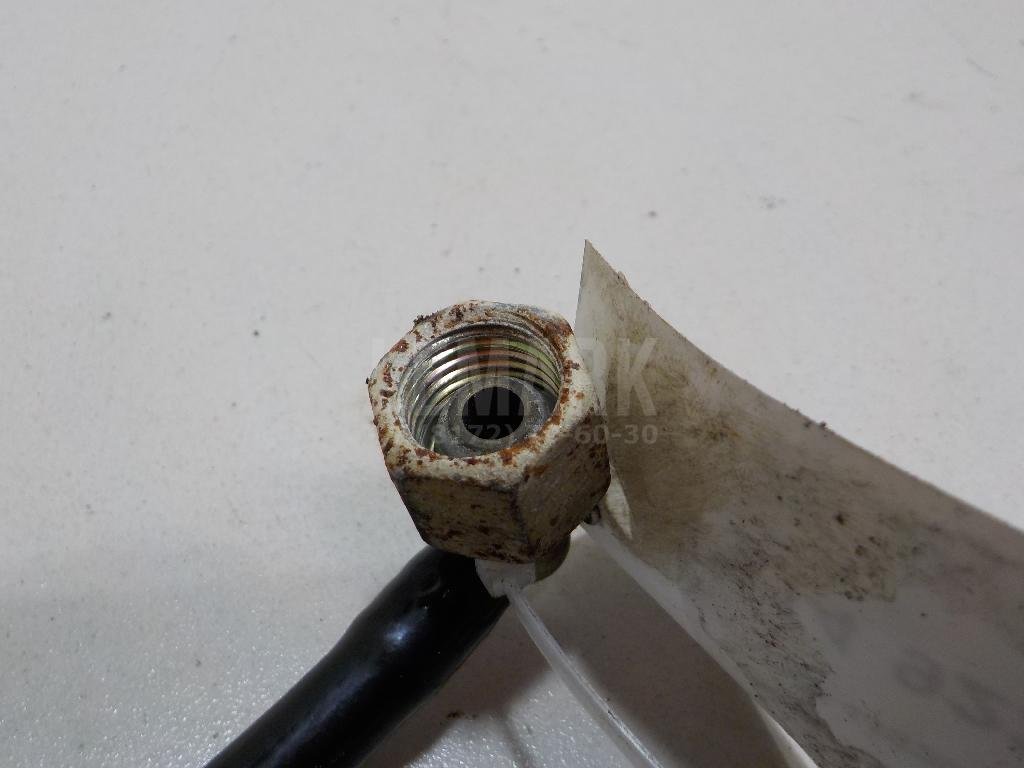 Трубка топливная