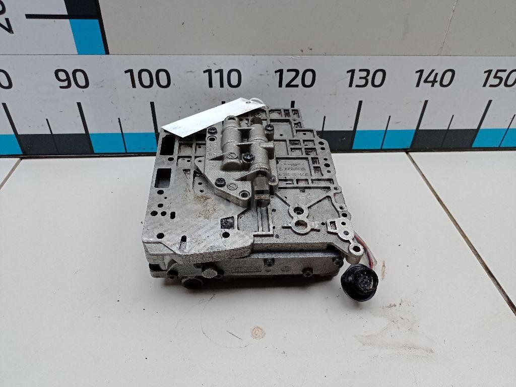 Блок клапанов для  Audi 100 [C4] 1991-1994