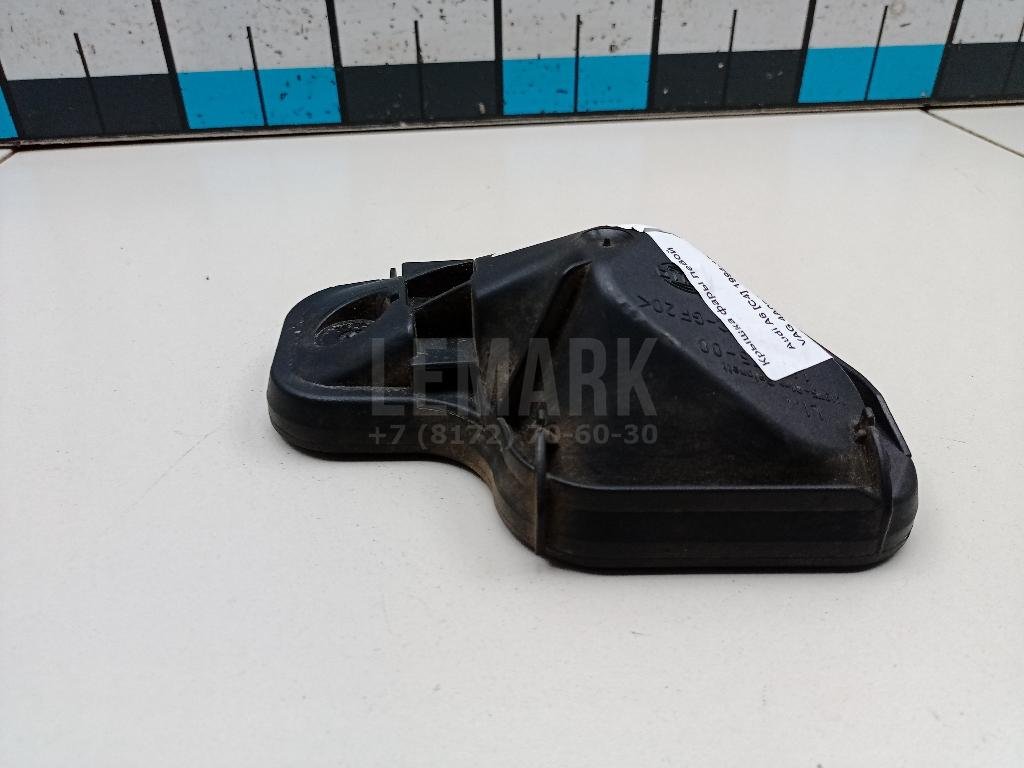 Крышка фары левой