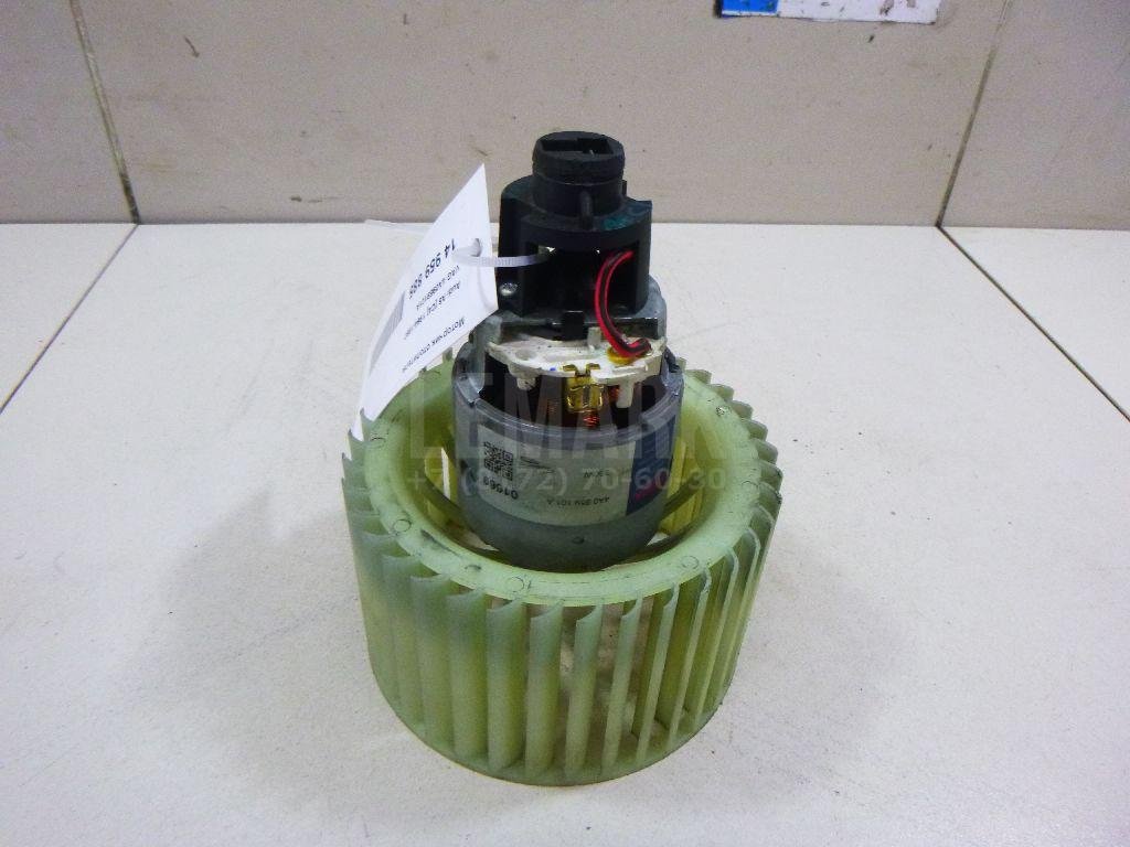 Моторчик отопителя