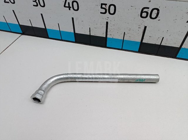 Ключ баллонный