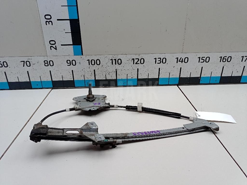 Стеклоподъемник механ. передний правый