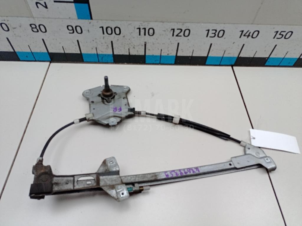 Стеклоподъемник механ. передний правый