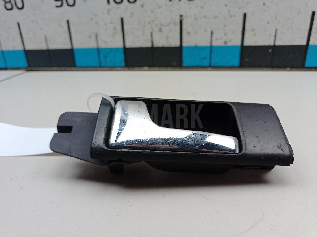 Ручка двери передней внутренняя левая