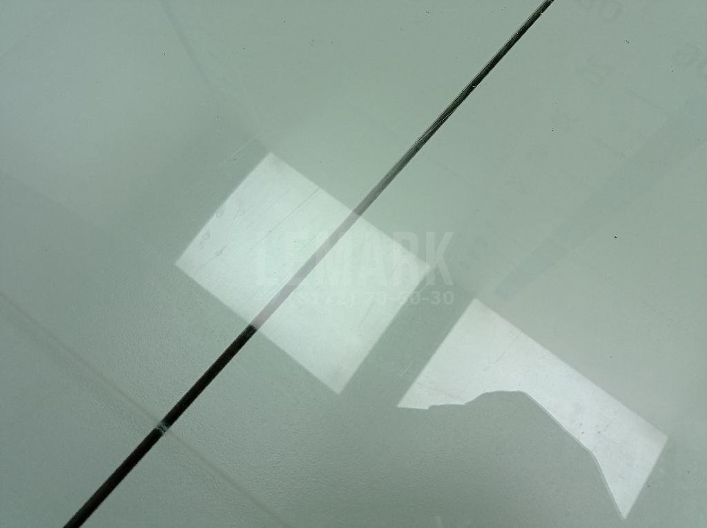 Стекло двери задней левой