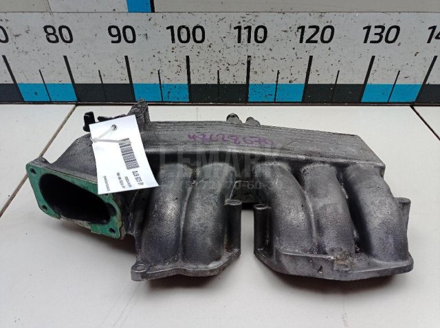 Коллектор впускной