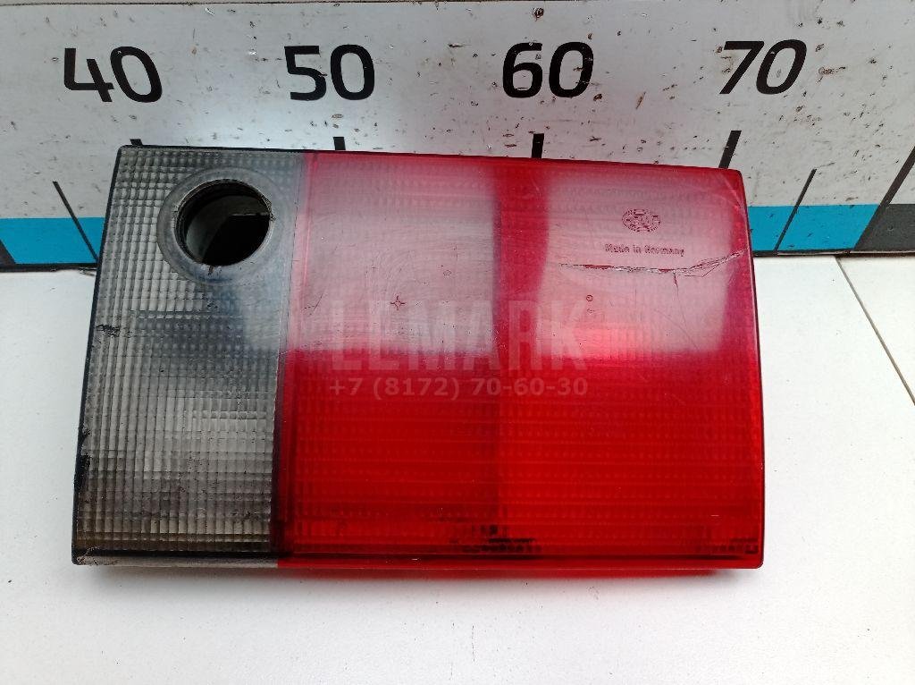 Фонарь задний внутренний правый