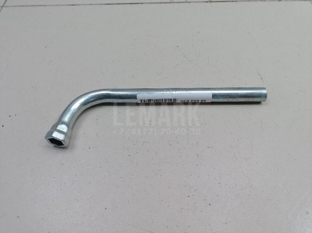 Ключ баллонный