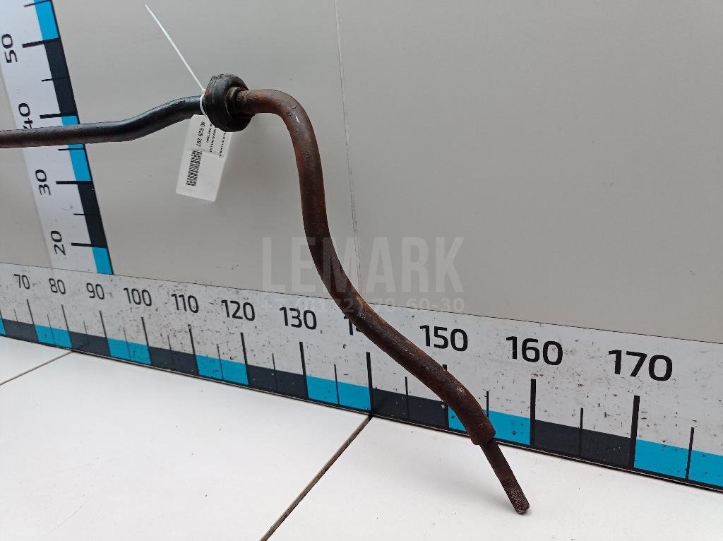 Стабилизатор передний