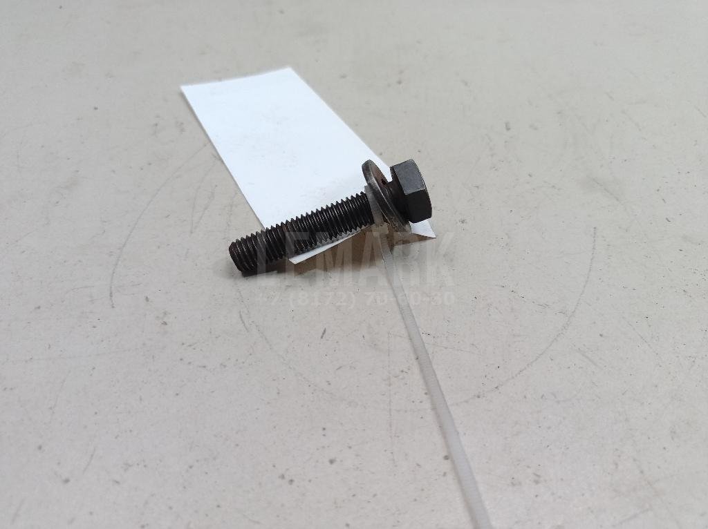 Болт турбокомпрессора (турбины)