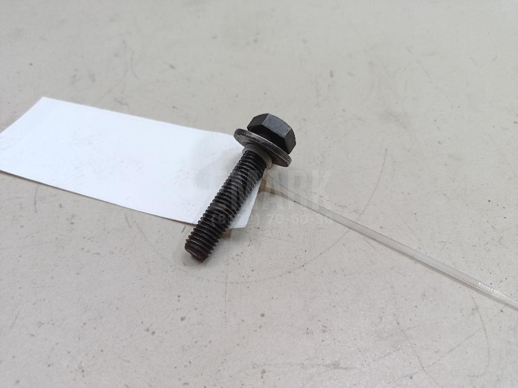 Болт турбокомпрессора (турбины)