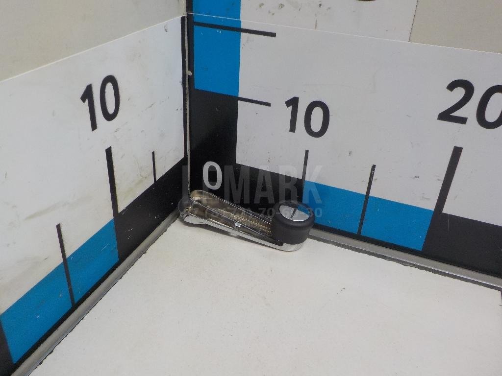 Ручка стеклоподъемника