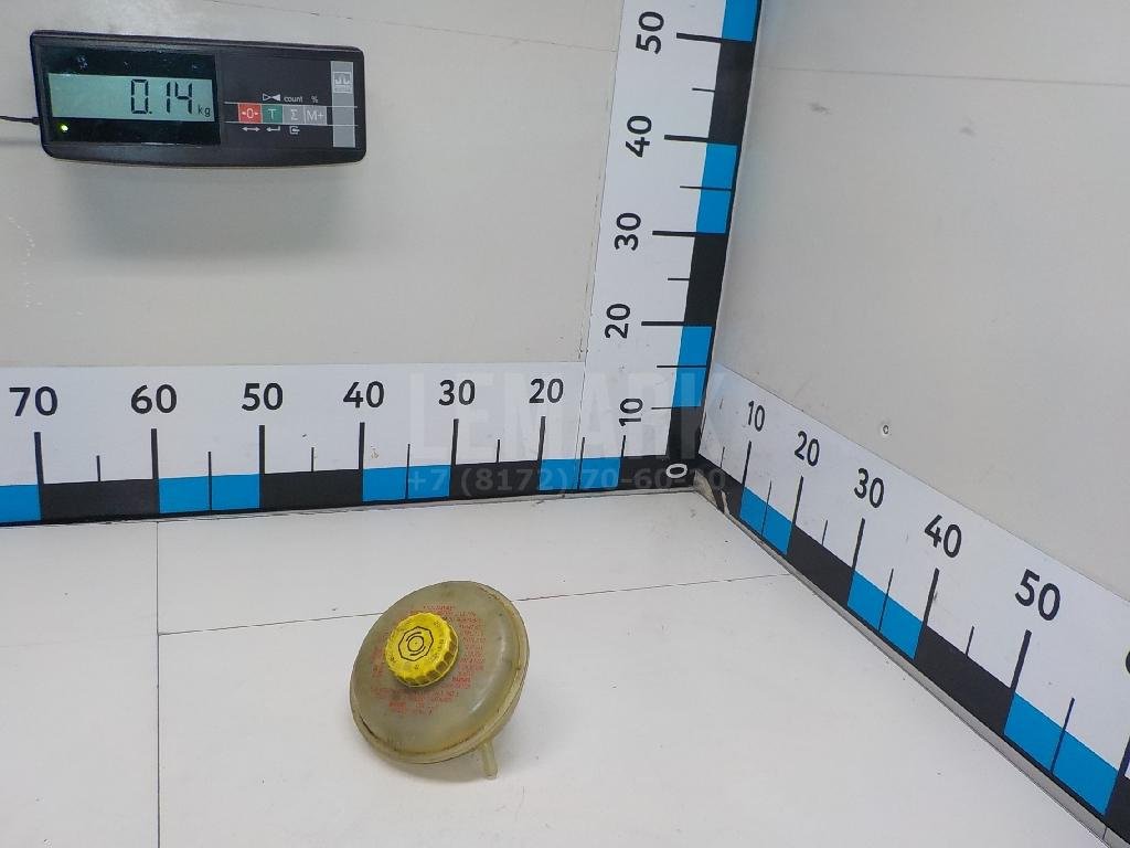 Бачок главного тормозного цилиндра