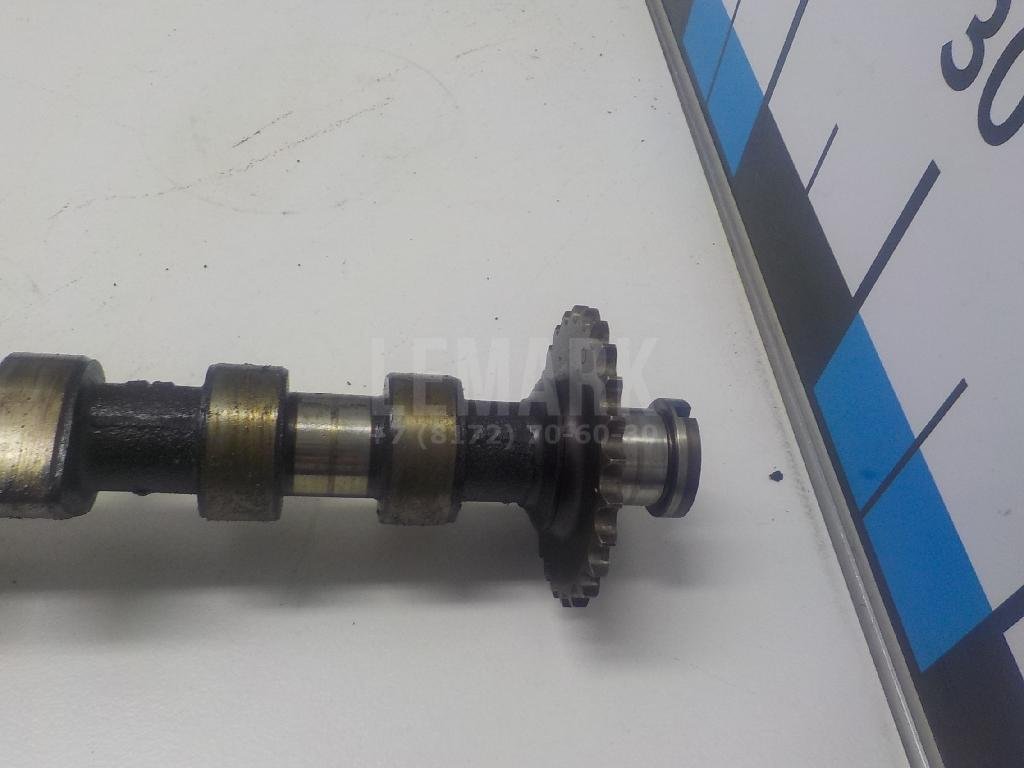 Распредвал выпускной для  Audi A4 [B9] 2015