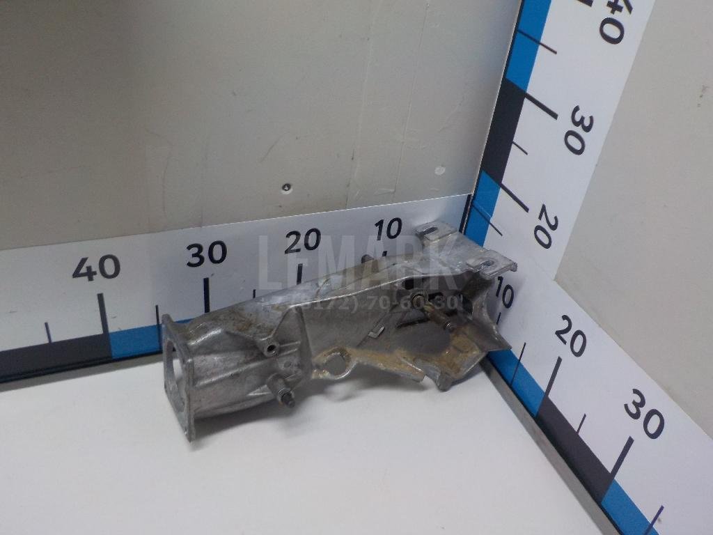 Кронштейн педали тормоза