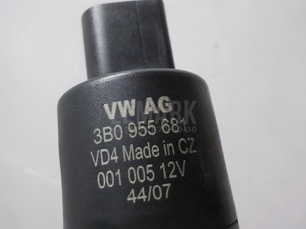 Насос омывателя фар