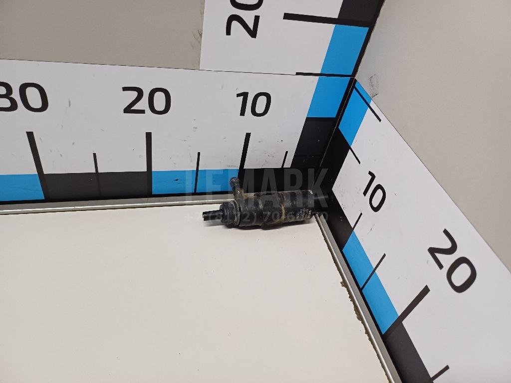 Насос омывателя фар