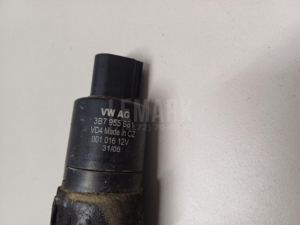 Насос омывателя фар