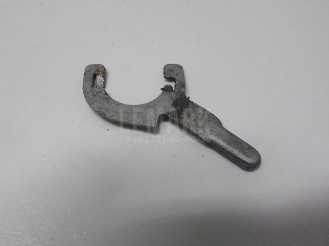 Фиксатор замка двери